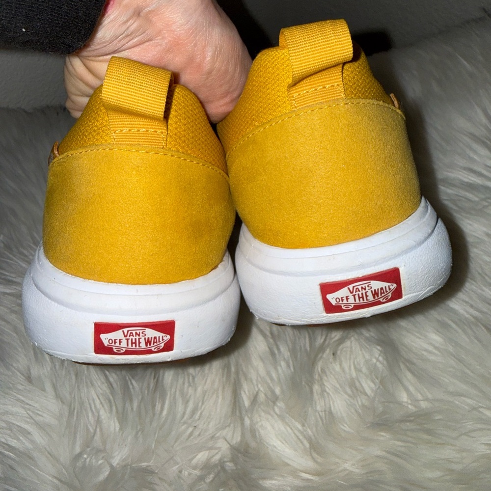 Vans Men's Ultrarange Vibrant Yellow/mustard Sneakers - Picture 5 of 9